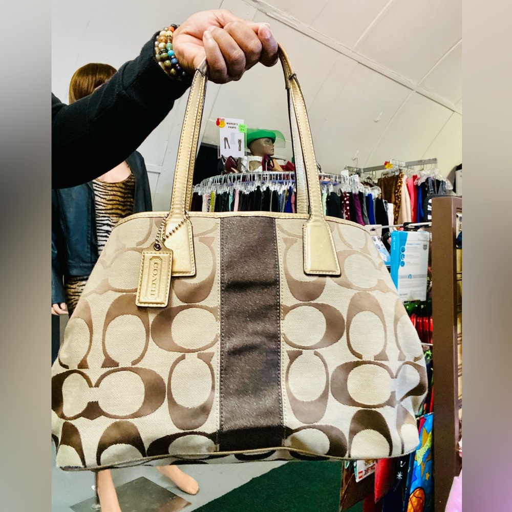 COACH Signature Stripe Frame Kisslock Carryall Shoulder Bag